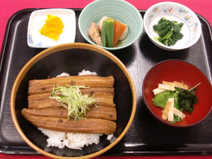 7月19日穴子山椒煮丼.JPG