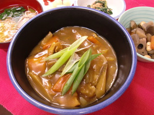 9月8日カレー丼.JPG