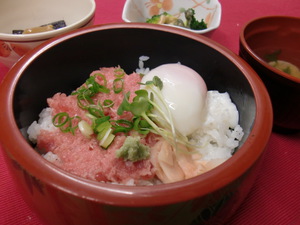 3月21日ねぎとろ丼.JPG