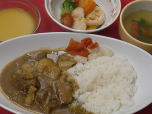 6月18日カレーライス.JPG