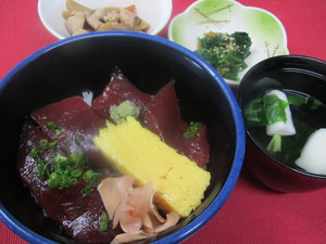 9月2日鮪漬け丼.JPG