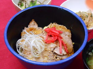 1月20日チャーシュー丼.JPG