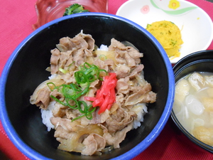 3月26日牛丼.JPG