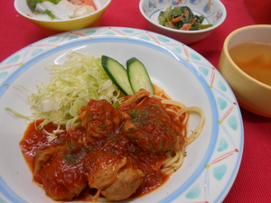 4月3日若鶏のトマトソース煮.JPG