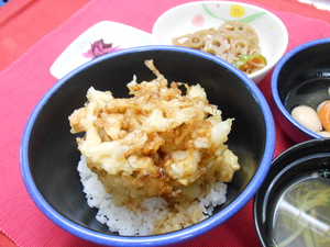 8月3日かき揚げ丼.JPG