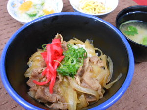 2月21日牛丼.JPG