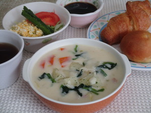 春キャベツクリーム煮.JPG