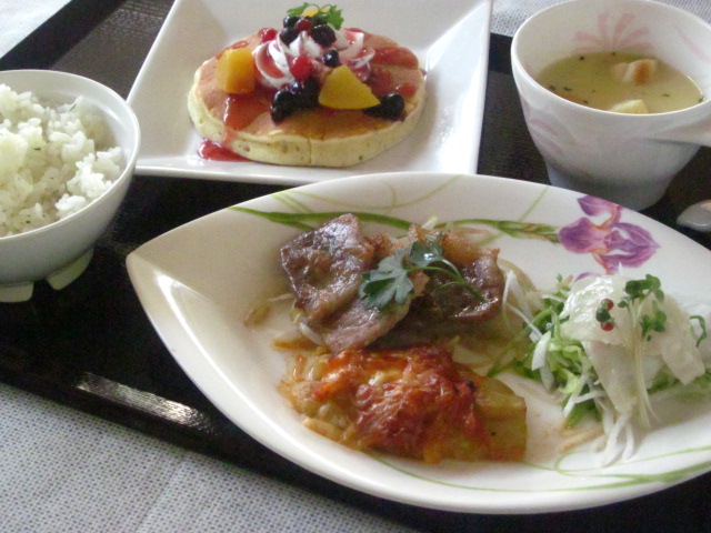 http://www.yuyunosato.or.jp/mt-5.2/yugameal/5%E6%9C%8811%E6%97%A5%E5%A4%95%E9%A3%9F%E3%83%96%E3%83%AD%E3%82%B0.jpg