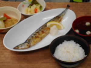 8月31日　新秋刀魚の塩焼き.JPG