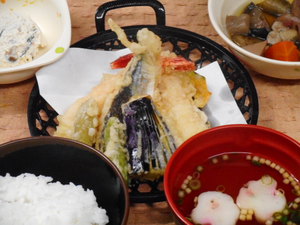 9月7日　海老と秋刀魚の天ぷら盛り合わせ.JPG
