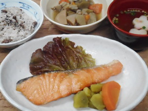 10月1日　秋鮭の醤油バター焼き.JPG