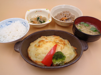 4月29日　海鮮ポテトチーズ焼き.JPG