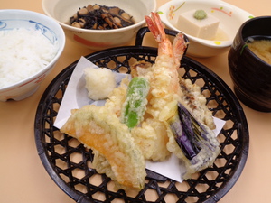 ６月13日　鰻と野菜の天ぷら.JPG