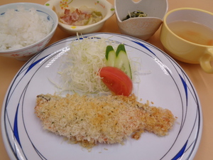 7月8日　サーモンの香草パン粉焼き.JPG