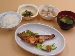 9月28日　目鯛の山椒焼き.JPG