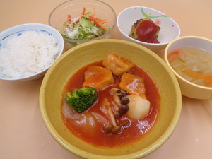 11月28日　豚肉と野菜のトマト煮.JPG