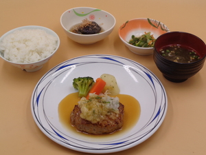 1月13日　和風照り焼きハンバーグ.JPG