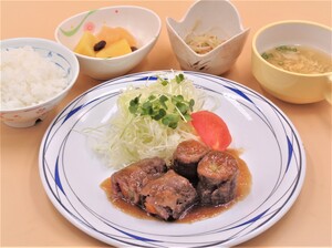 4月14日　牛の野菜巻き.jpg