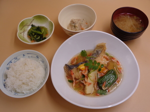 5月21日　鰆とよもぎ麩の桜海老あんかけ.JPG