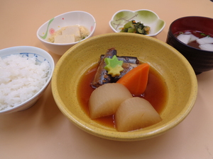 秋刀魚の梅煮 (1).JPG