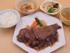 10月24日　和牛ロースステーキ.jpg