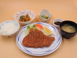 1月17日麦豚ロースのとんかつ.jpg