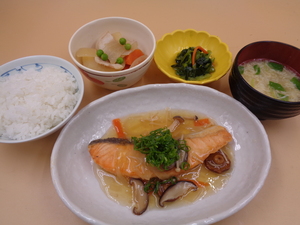 1月18日サーモンソテーきのこあんかけ.JPG