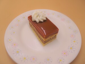 コーヒーとキャラメルケーキ2.jpg