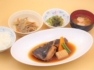 8月22日　子持ちカレイの有馬煮2.JPG