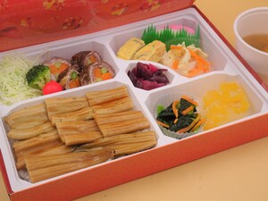 10月27日　穴子めし弁当.jpg