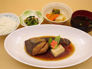 11月12日　子持ちカレイの有馬煮.JPG