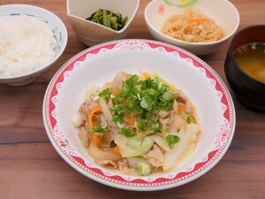 7月22日　豚肉の塩レモン炒め.jpg