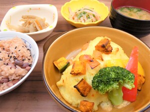 緑黄色グラタン.jpg