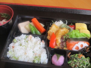 04042弁当.JPG