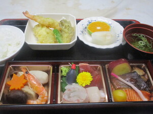 弁当 (1).JPG