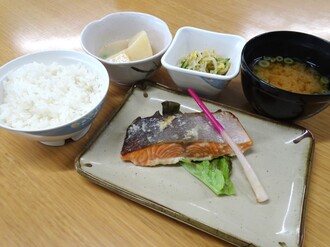 サーモンの甘酒焼き.JPG